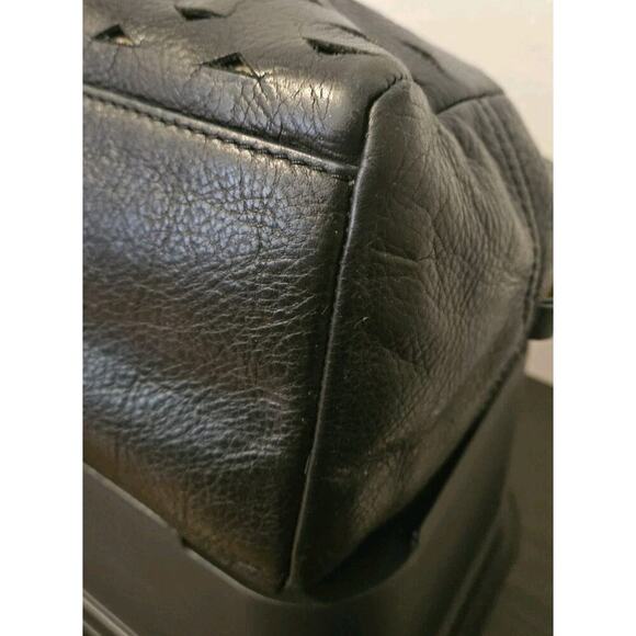 Fossil Amanda Perforated Satchel Handbag Black 11x8x5 *READ - Picture 10 of 15